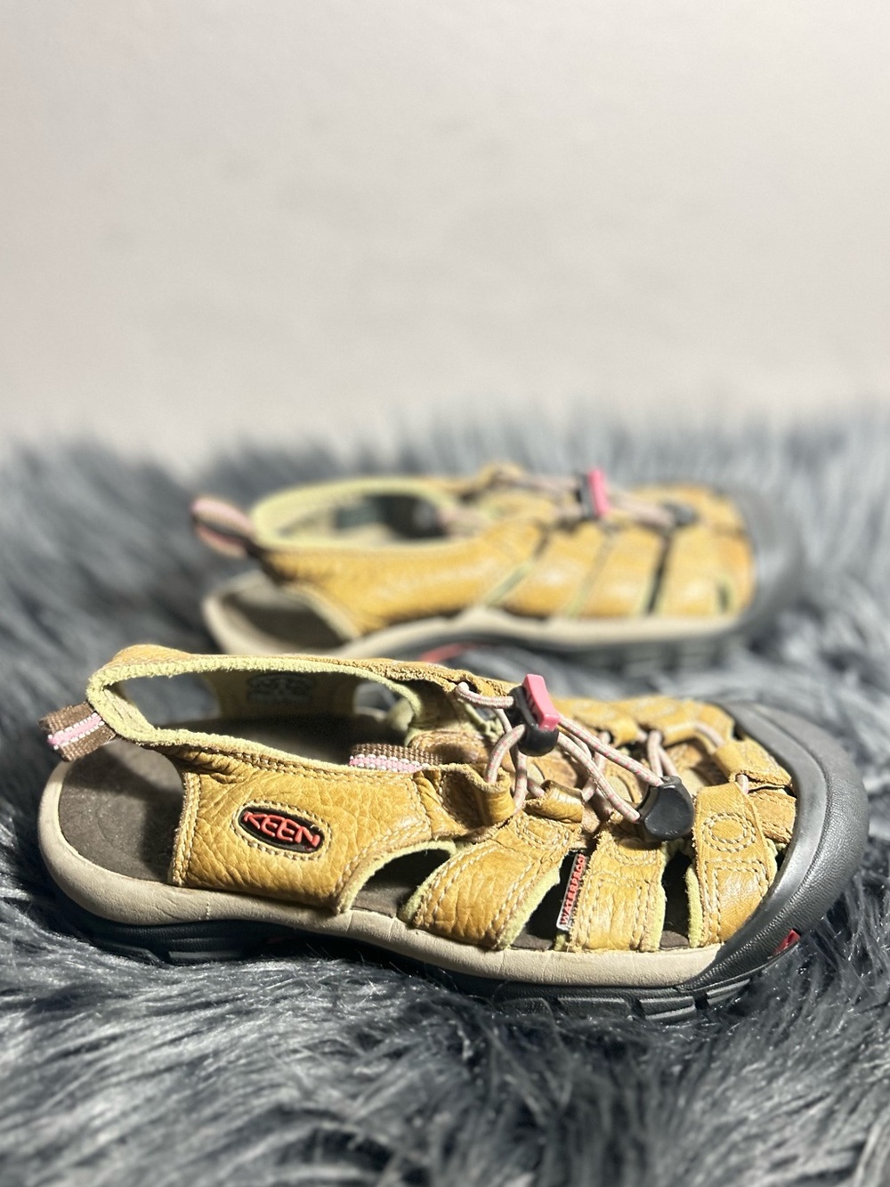 KEEN Newport Waterproof Leather Hiking Sport Sandal Closed Toe Sandals Sz 5 - Picture 4 of 9